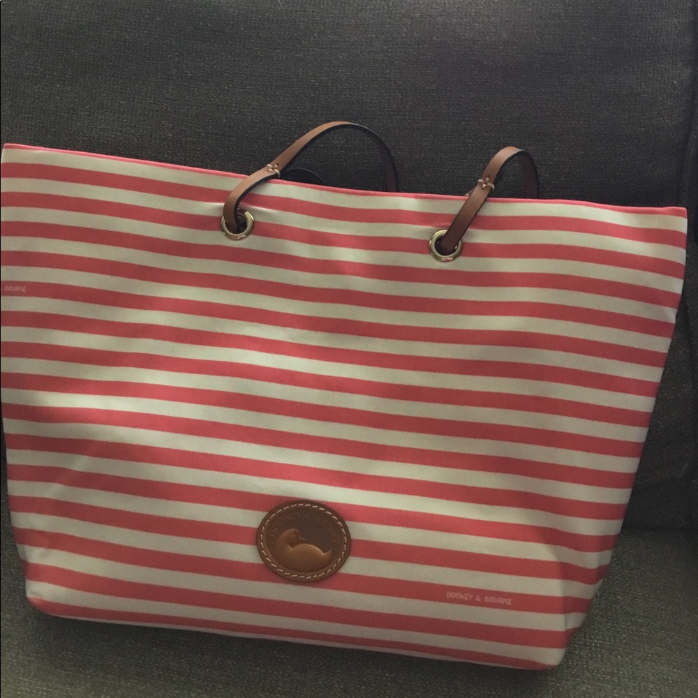 Dooney & Bourke Addison Tote NWT